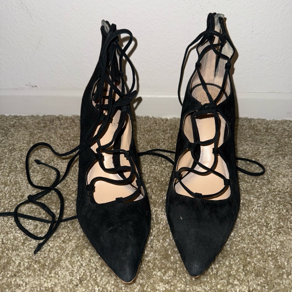 Vince Camuto Elegant Black Lace-Up Heels Size 8